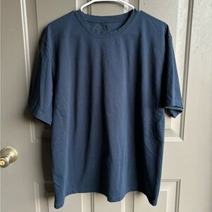 Men’s Lululemon Athletica Navy Blue Tee Shirt Large